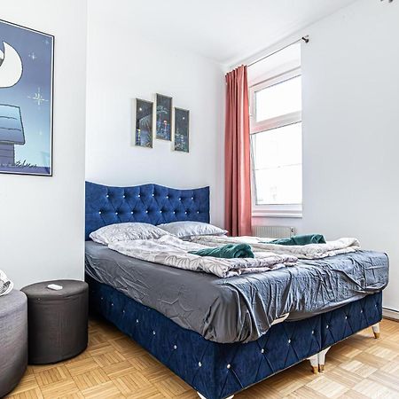Near Schoenbrunn - Economy Rooms In Shared Apartment At Meidling Train Station Βιέννη Εξωτερικό φωτογραφία
